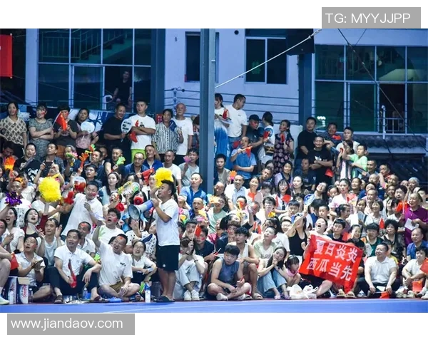 眉山瓦屋山杯足球盛会激情四溢球迷齐聚共庆足球文化的魅力与热情