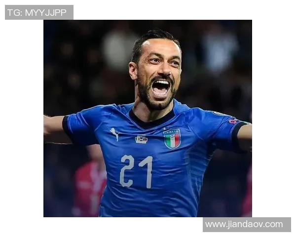 足球球星的成长历程与背后故事揭示他们成功的秘密与奋斗精神